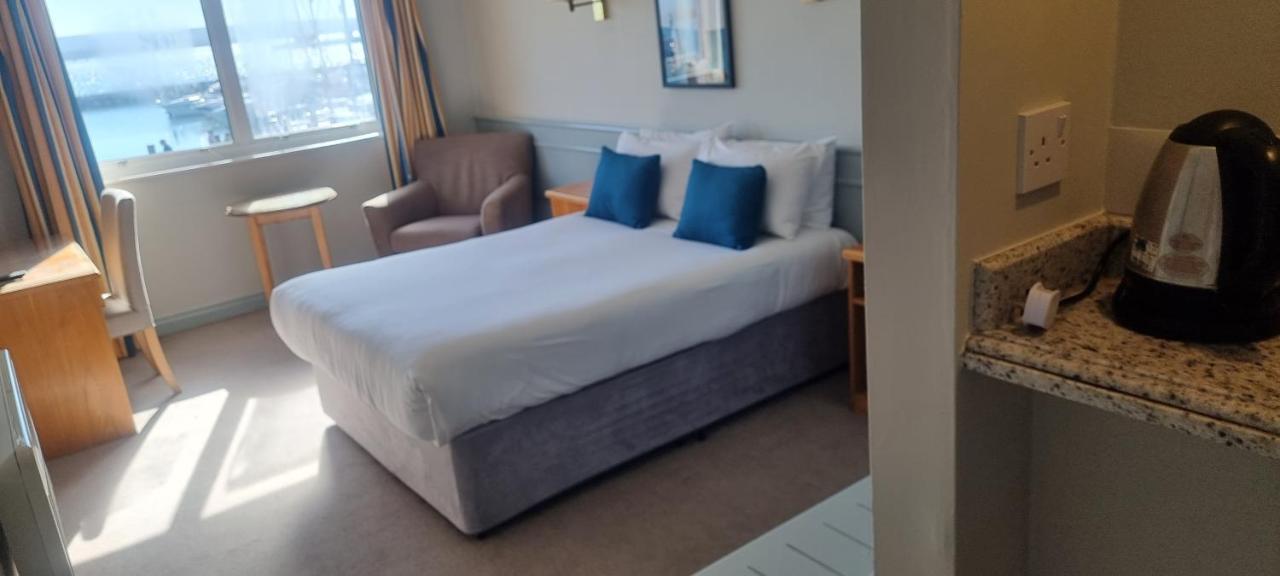 Poole Quay Hotel พูล ภายนอก รูปภาพ